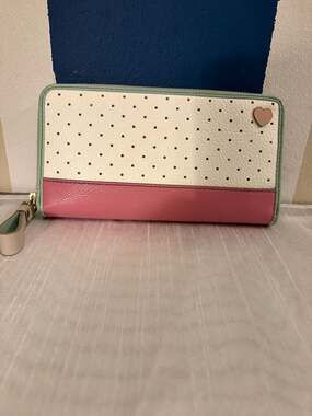 Fossil Jori Zip Around Perforated Leather Clutch Wallet Pink and White